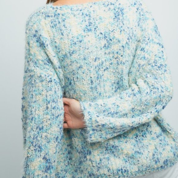 Ultra Soft V-neck Sweater - Picture 2 of 3